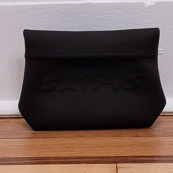 SKIMS NEOPRENE POUCH BAG - Picture 2 of 4